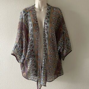 American eagle sheer floral pattern short sleeve open top